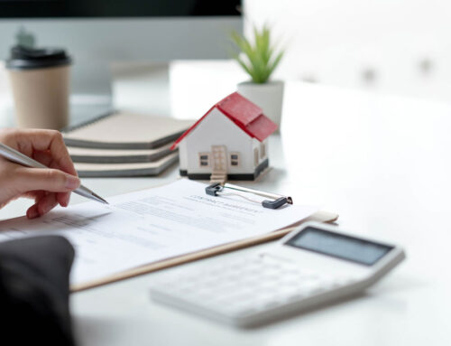 How Working with A Mortgage Professional Can Save You Money